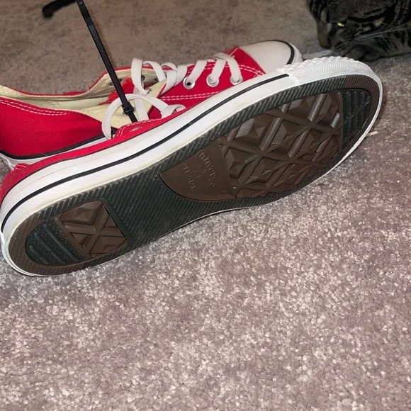 Converse All Star Low Top – Red – Women’s 9 - Picture 3 of 4